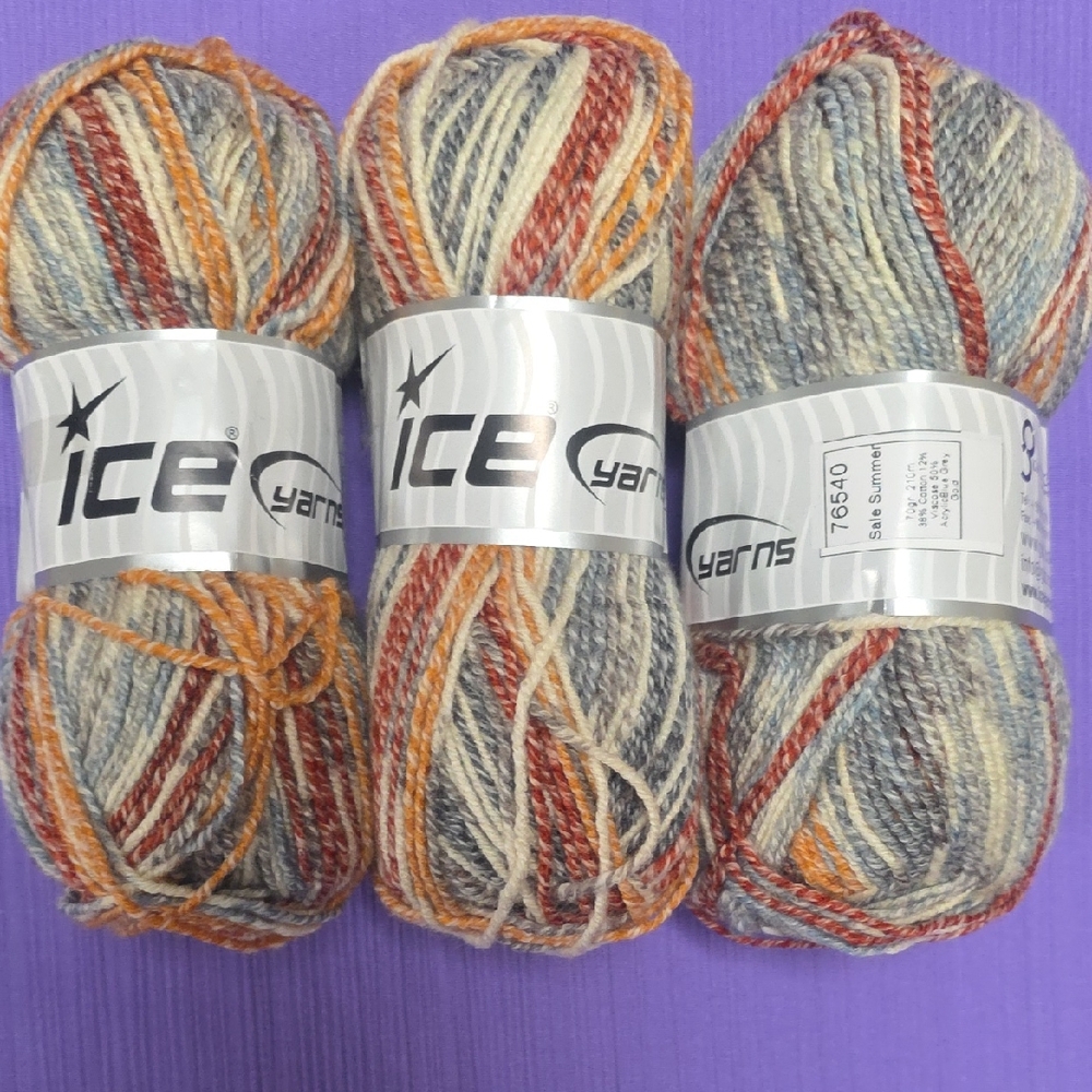 Multicolor Yarn Bundle
